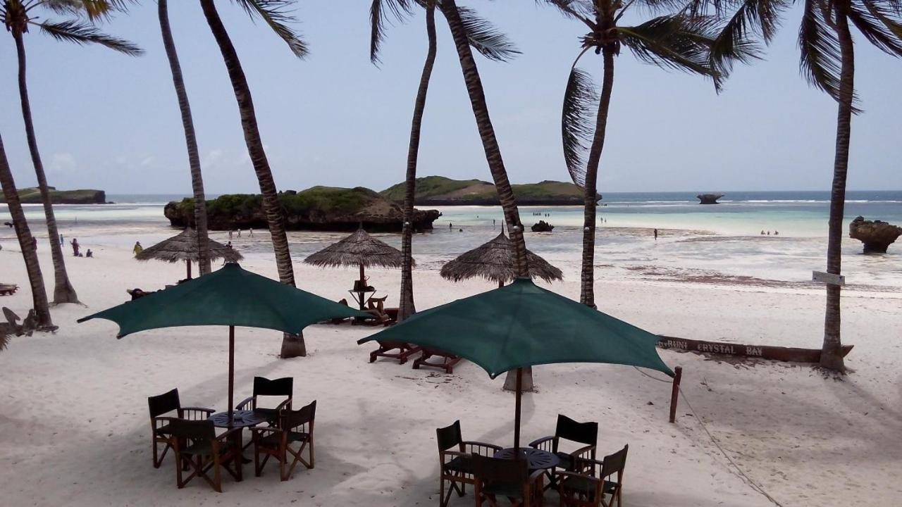 White Villa - Paparemo Beach Watamu Exterior photo